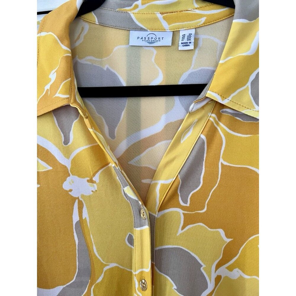 Susan Graver Passport Printed Liquid Knit A-Line Shirt Lemon‎ / Taupe 2X A630799 - Picture 4 of 6